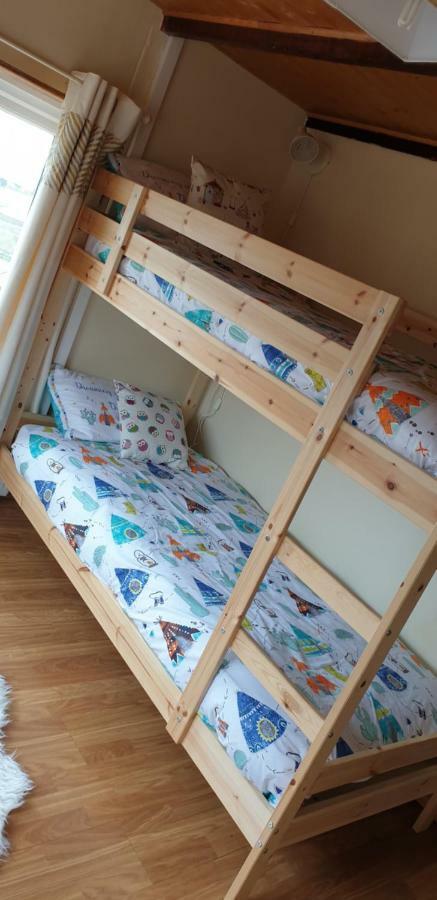 Mona Villa Holiday Home Caulderton 외부 사진